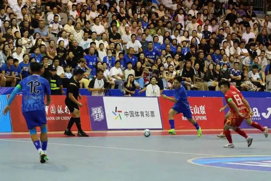 天下足球网 从排行榜看资讯阅读习惯：短文章与深度复盘为何各有受众